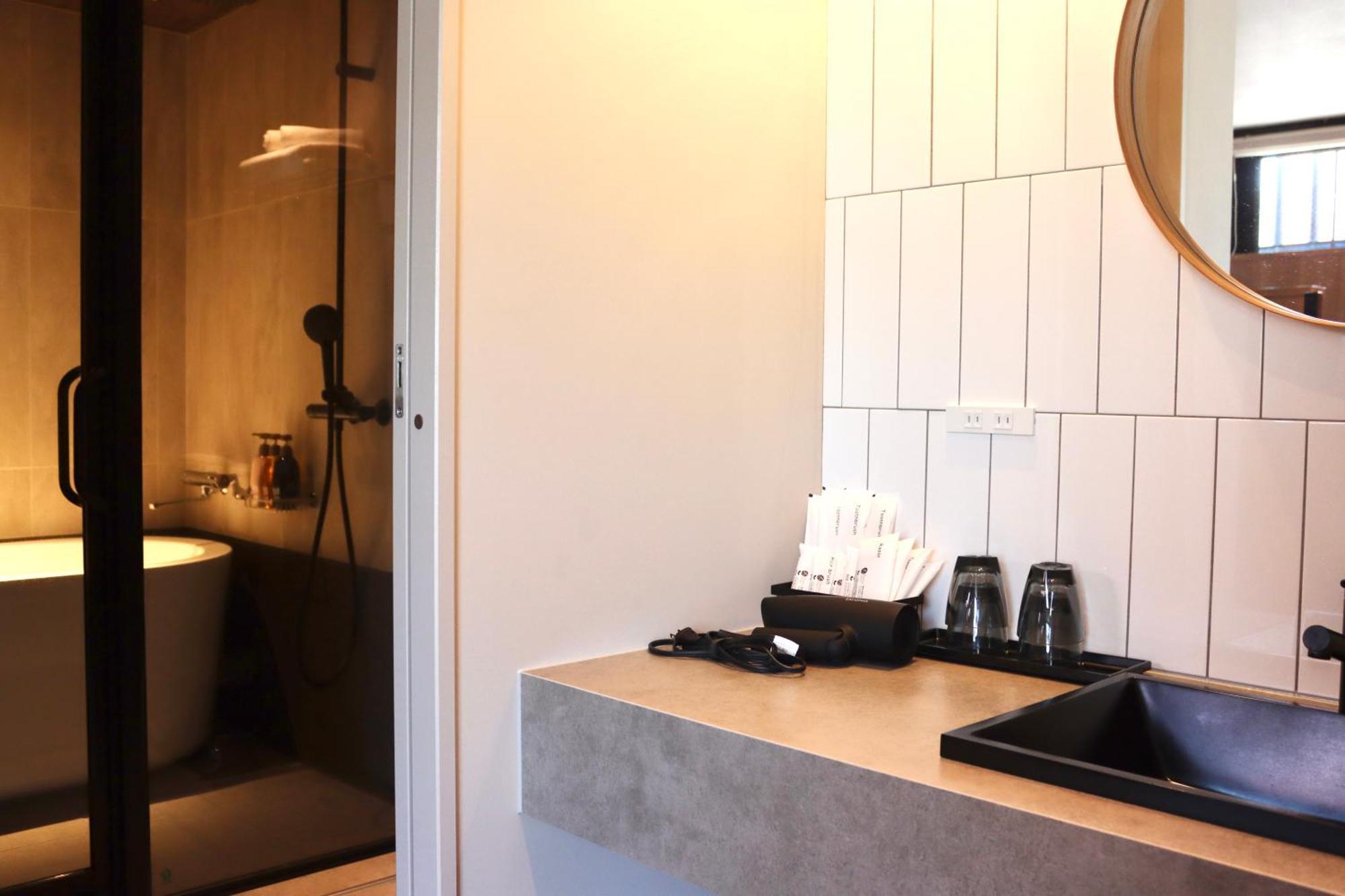 Gems Yufuin Hotel And Spa Cafe Bar 객실 사진